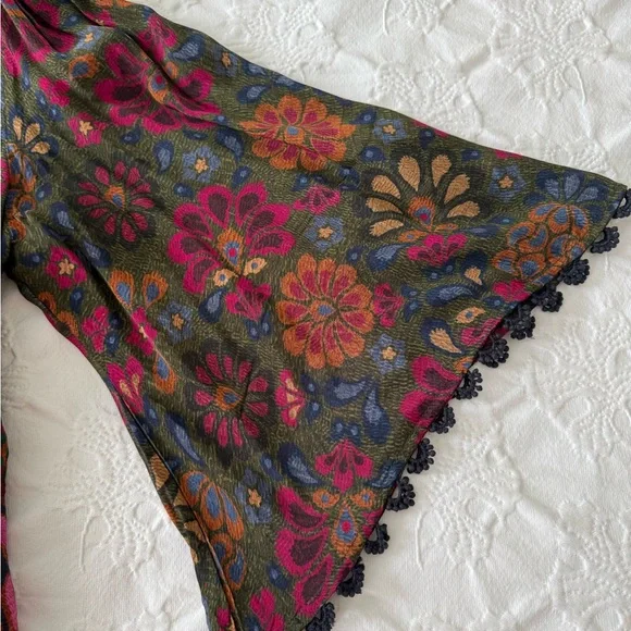 FARM Rio Multicolor Floral Maxi Dress - Picture 6 of 9